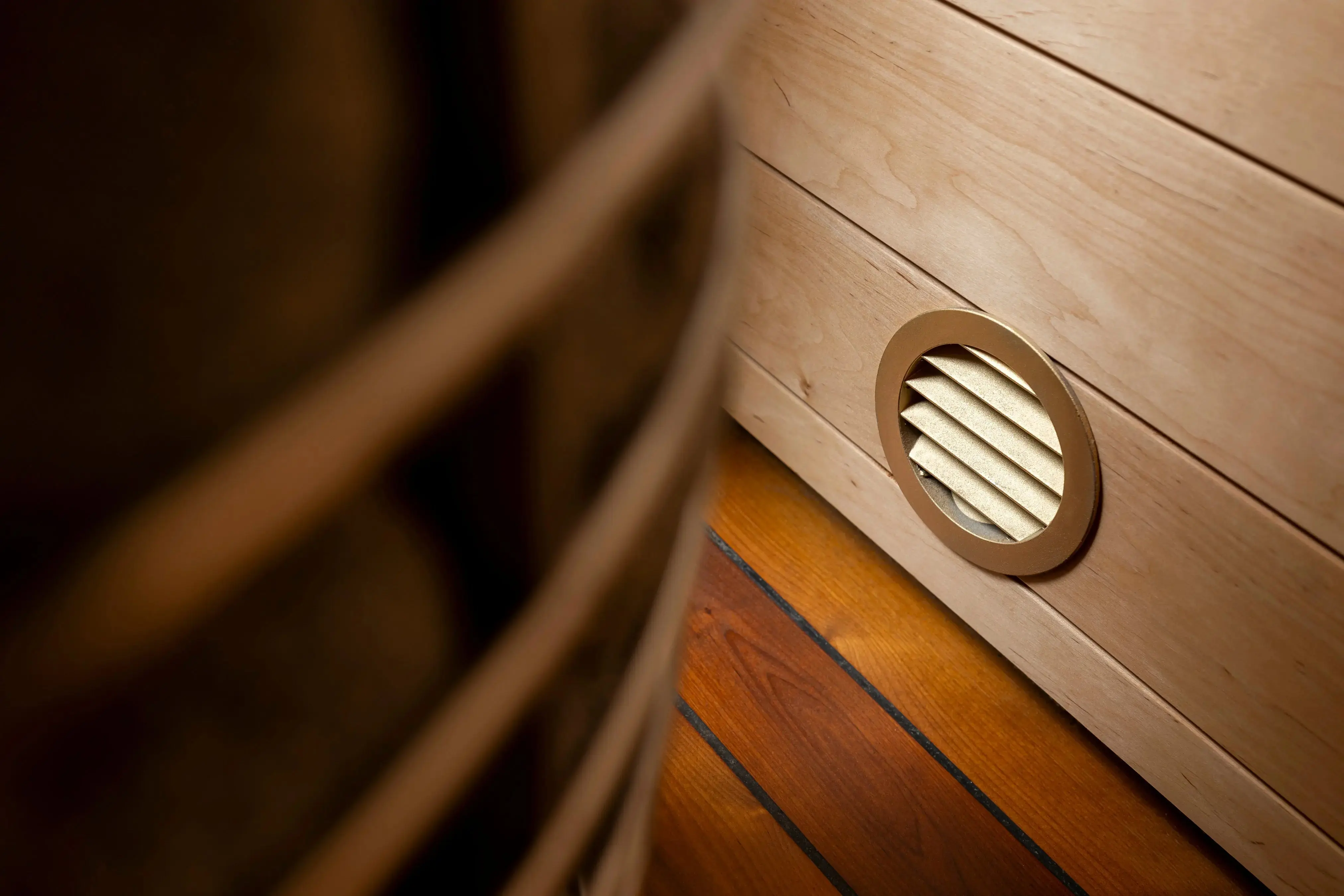 Custom Luxury Sauna - Image 12