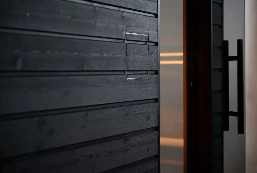 Osmo Exterior Sauna Stain - Ebony Black 2.5L - Image 3